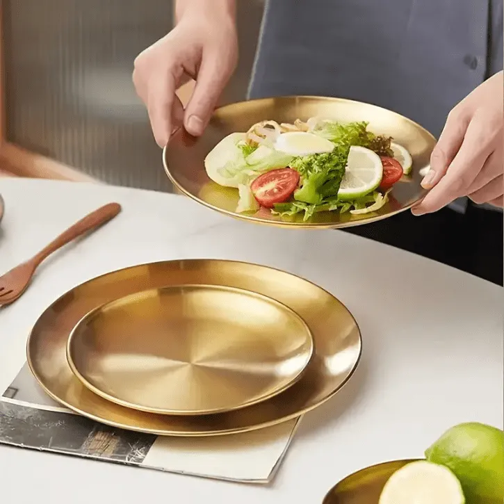 Ensemble de 3 plateaux ronds dorés, décoratifs pour servir et présenter plats et desserts