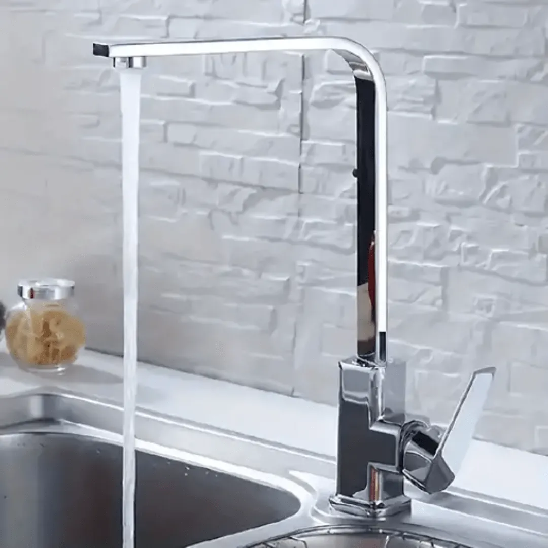 Robinet de Cuisine Moderne en L, Finition Chromée, Eau Chaude et Froide, Installation Facile.