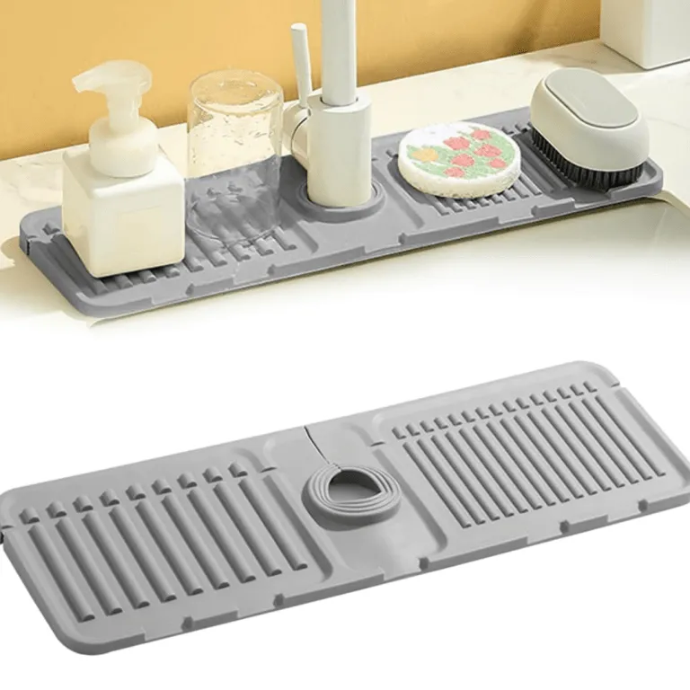 Tapis de drainage en silicone pour robinet, garde l’évier propre et ordonné.