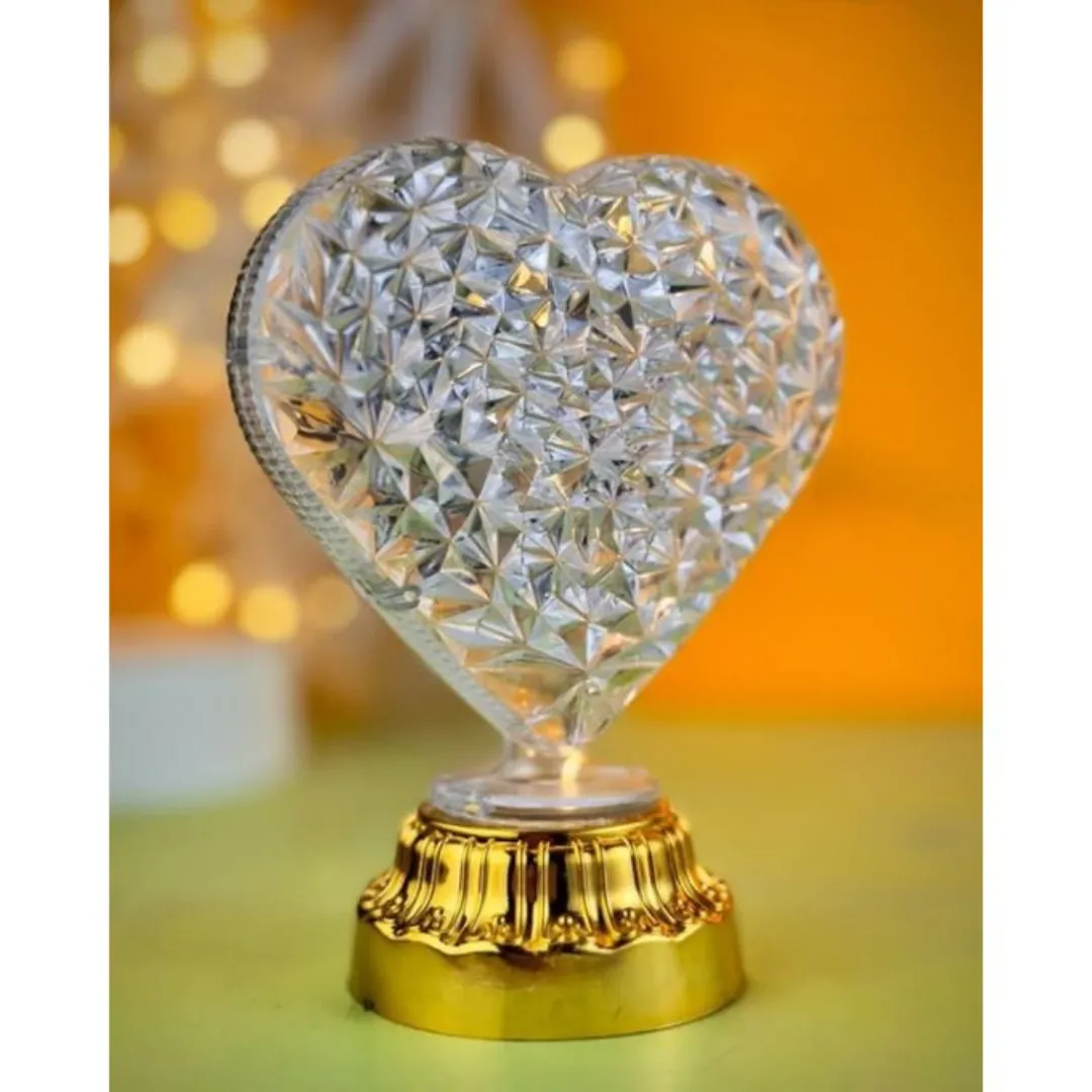 Lampe de table en cristal nordique – Éclairage moderne et élégant.