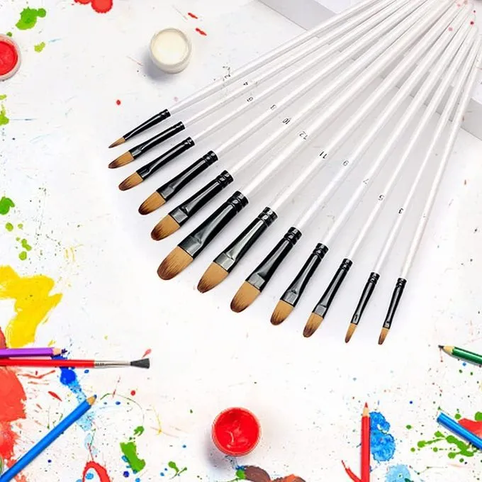 Set de pinceaux pour peinture – 12 pièces pour vos créations artistiques et fournitures d’art.