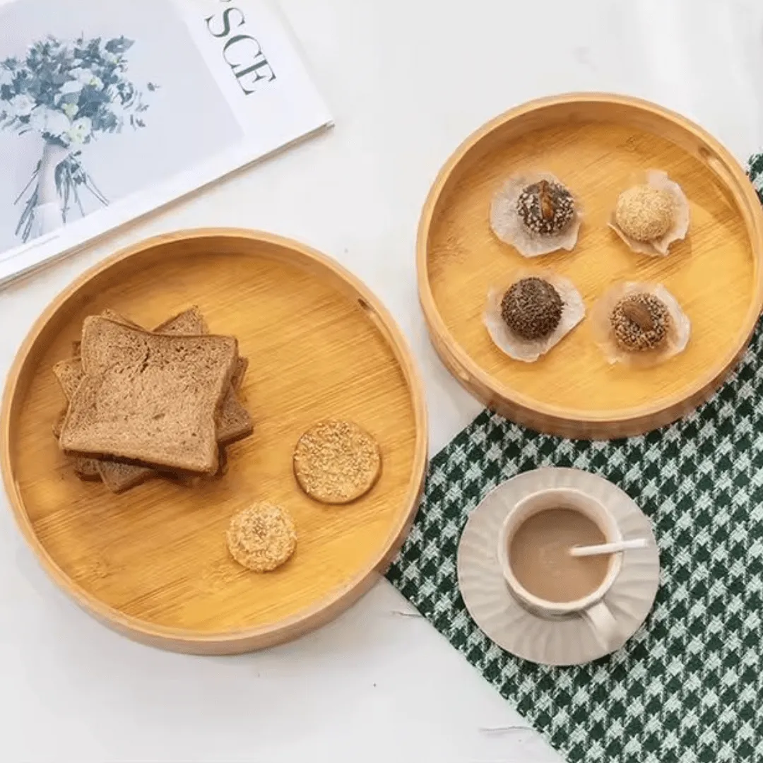 Ensemble de 3 plateaux en bois naturel pour servir le thé et les repas – Design rustique avec poignées en bambou.