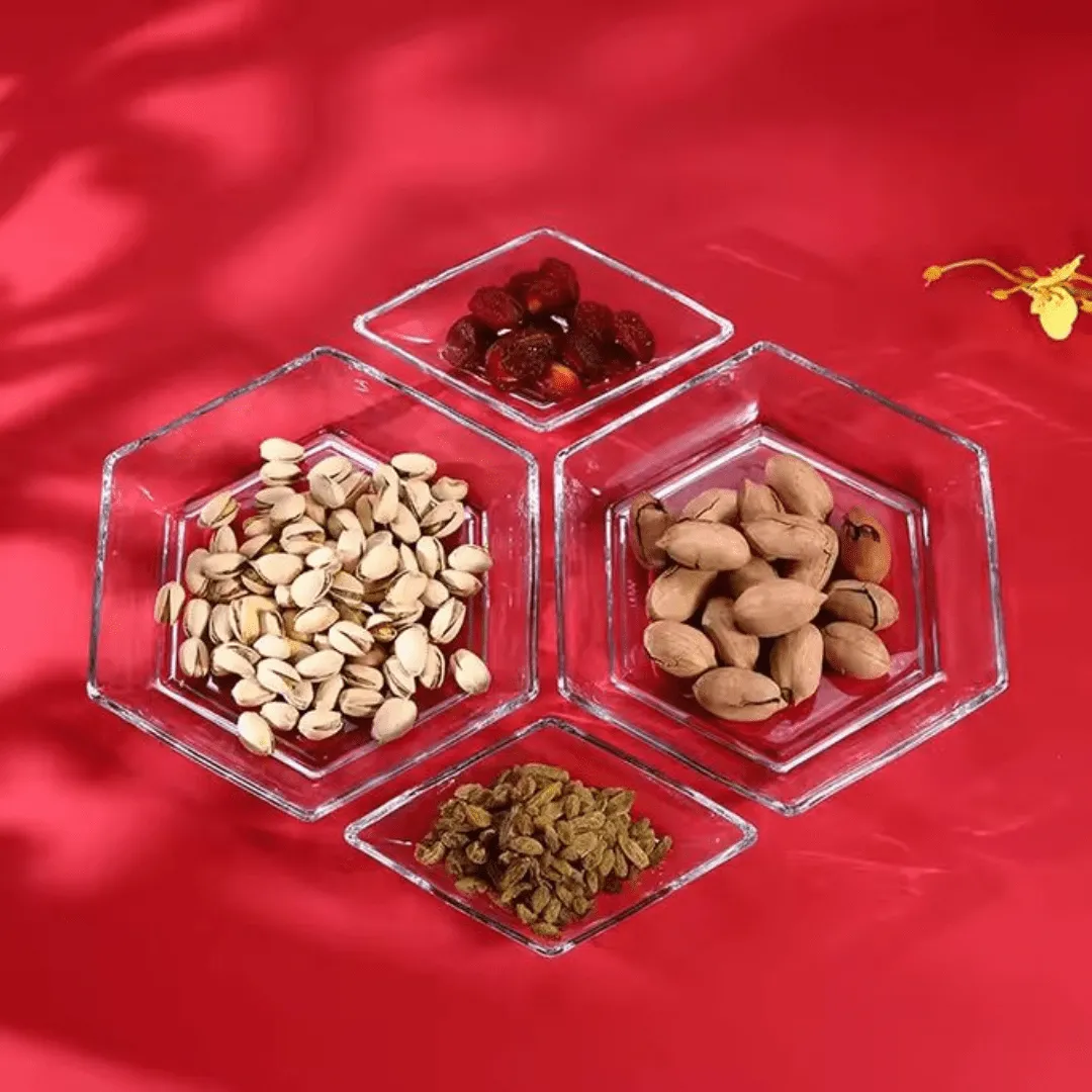 Boîte de conservation transparente pour biscuits maison, parfaite pour gâteaux et autres aliments.