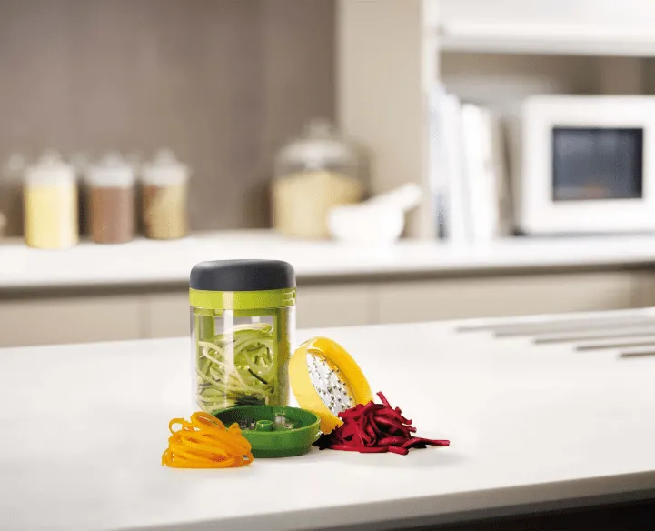 Rendez vos salades plus créatives avec la râpe à concombre incroyable