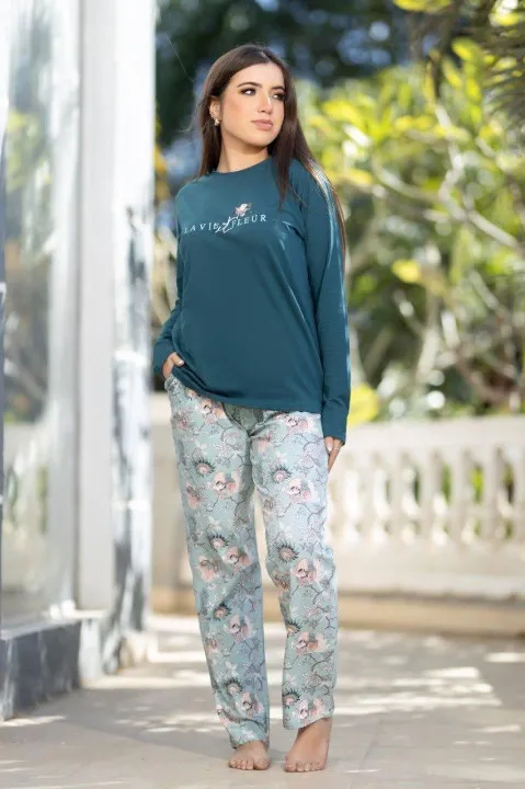 Pyjama à Manches Longues et Bas à Carreaux pour Femmes