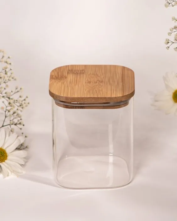 Élégance sucrée Duo de petits pots carrés en verre pour vos délices