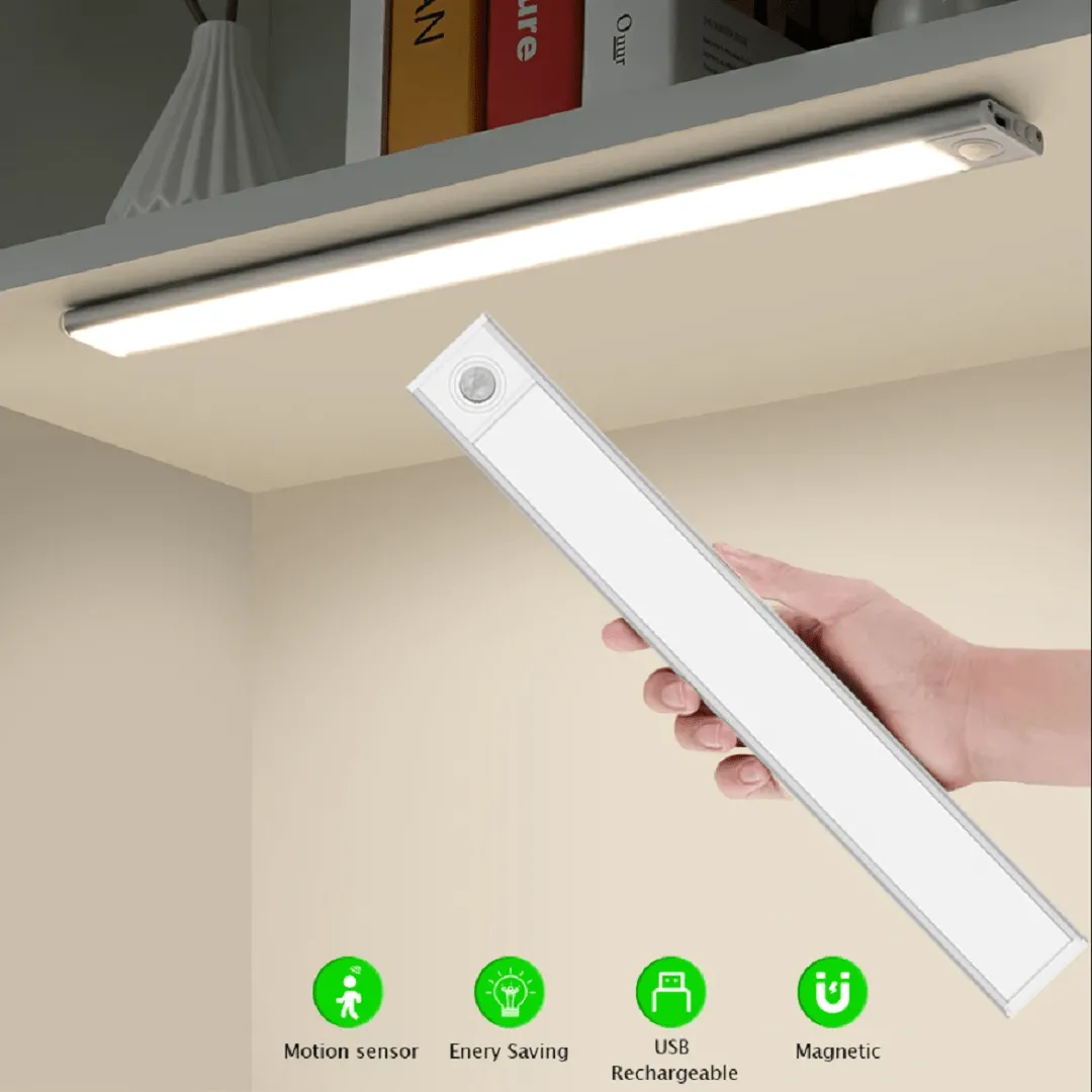 Lampe à Détecteur de Mouvement Rechargeable et Polyvalente