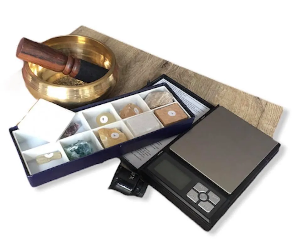 Précision de poche Mini balance électronique LCD votre alliée pour des mesures précises jusqu'à 0.01g