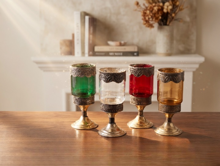 Support élégant pour bougie au design décoratif (colleur aléatoire)