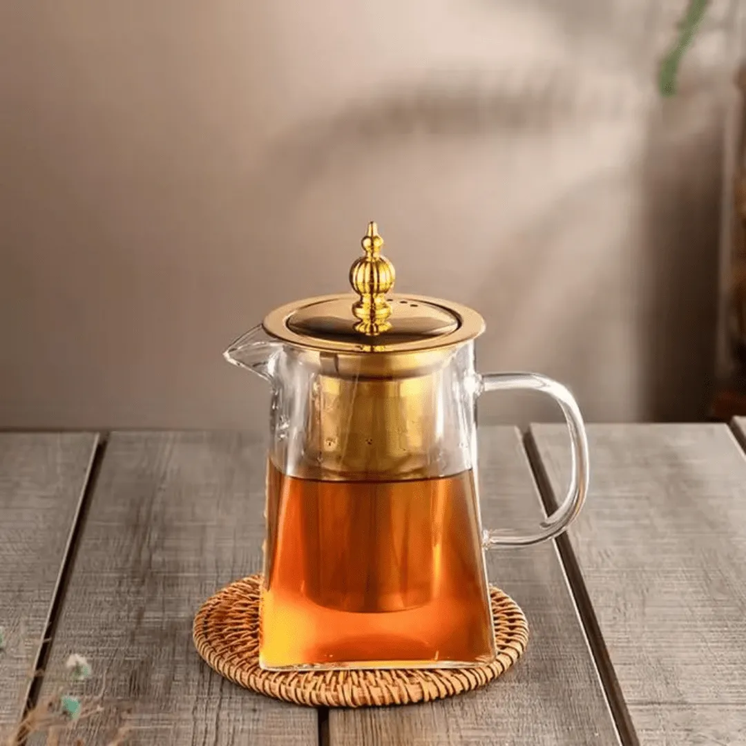 Théière en verre avec filtre amovible en inox.