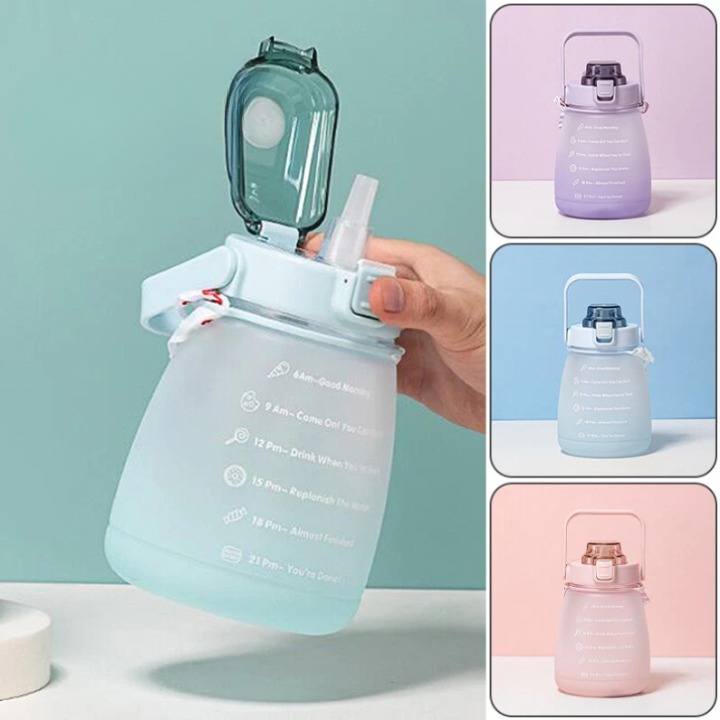 Gourde de sport avec protection tressée pour activités en plein air (colleur aléatoire)